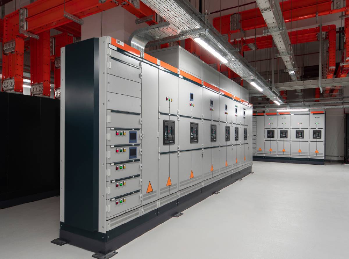 Commercial electricians in Elland and West Yorkshire. Commercial electricians in Elland and West Yorkshire.
